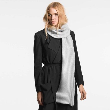 Design House Stockholm - pleece unisex sjaal lichtgrijs